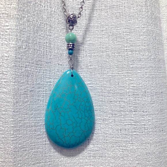 Aqua and silver adjustable necklace, long length. - Picture 3 of 8